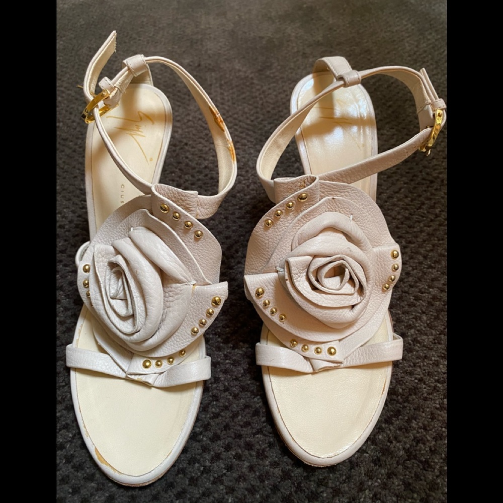 Giuseppe Zanotti cream floral heels size 7